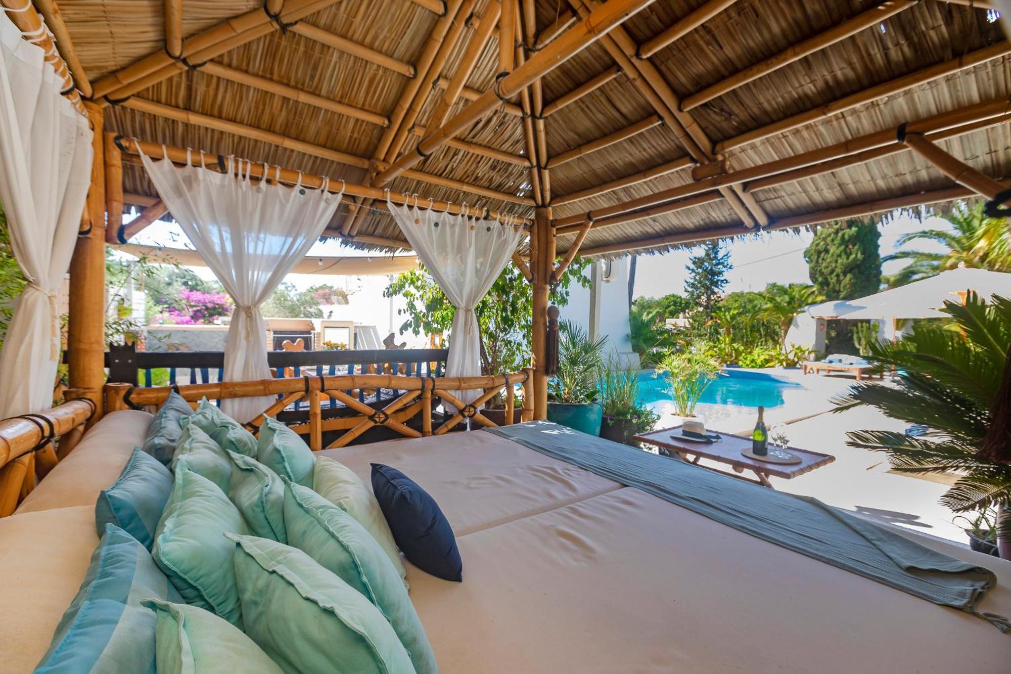Villa Near Ibiza Town Sleeps 11 To 13 Guests Can Furnet Exterior photo